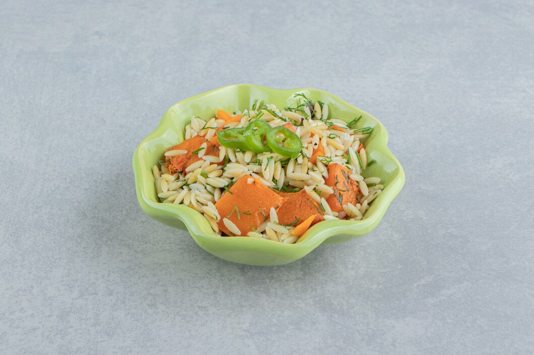 Arroz con verduras y cordero para gatos.